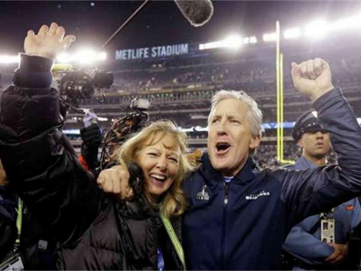 Pete Carroll and Glena Goranson