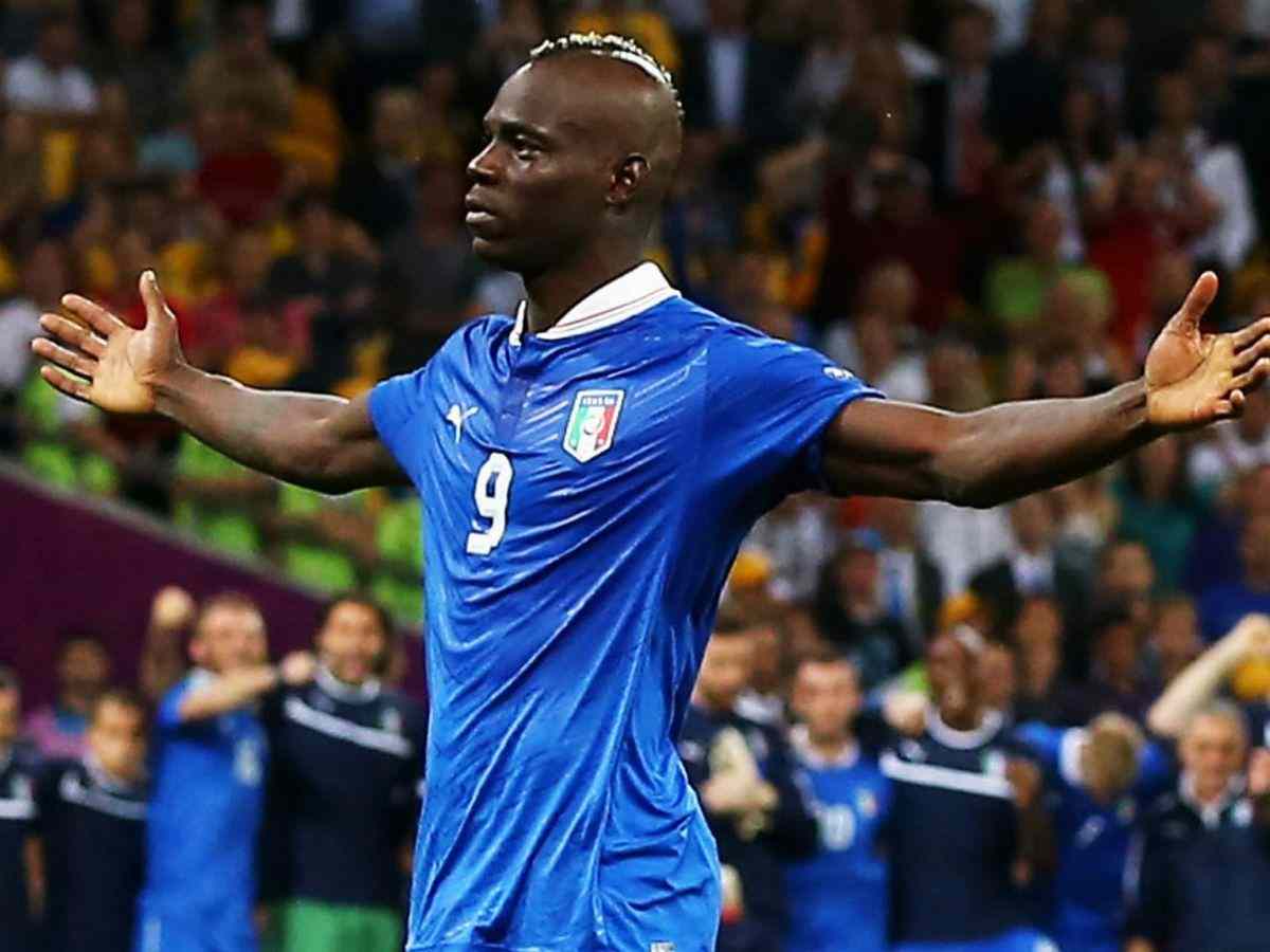 After claiming he’s still the ‘strongest’ Italian striker, Mario Balotelli becomes the transfer target of three Serie A clubs