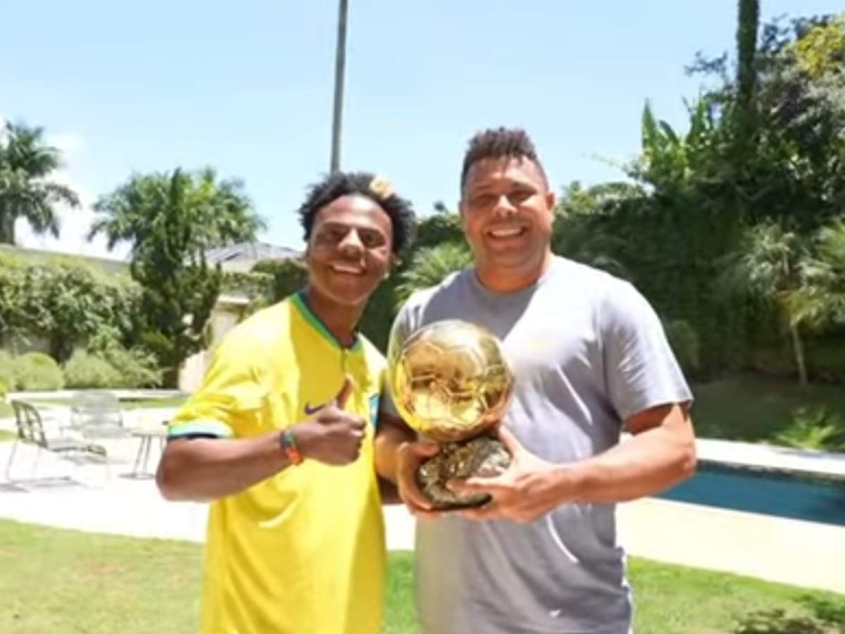 Watch: IShowSpeed asks two times Ballon d’Or winner Ronaldo Luís Nazário de Lima if he’s Cristiano Ronaldo’s father