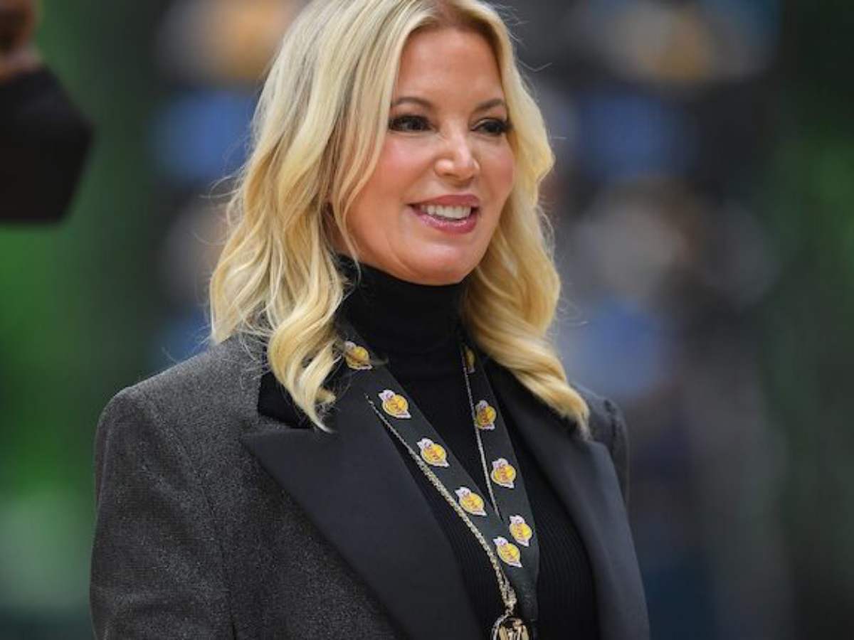 Jeanie Buss