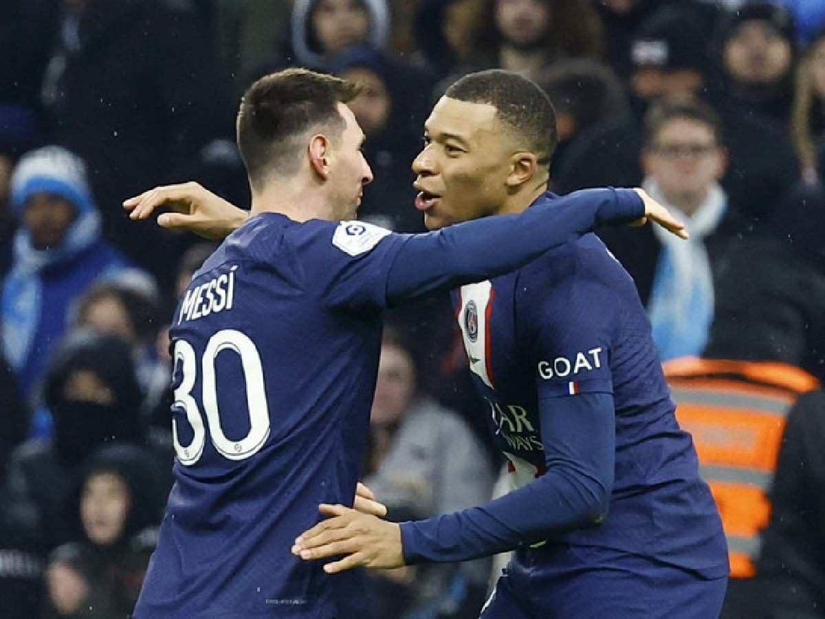 PSG superstar Kylian Mbappe BELIEVES Lionel Messi did not get the respect ‘he deserved’ in France