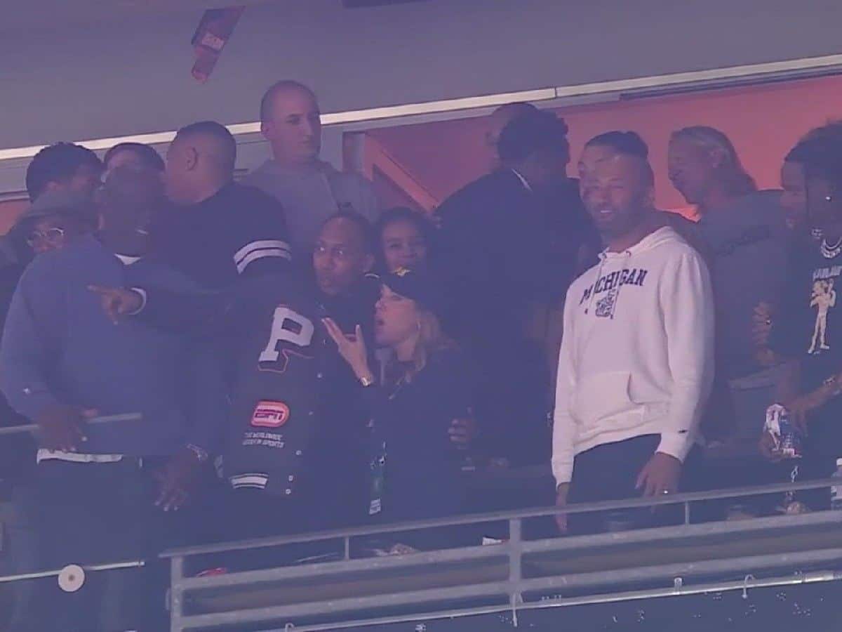 Michael Jordan and other stars in attendance