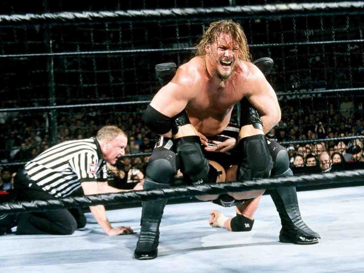 Elimination Chamber 2002