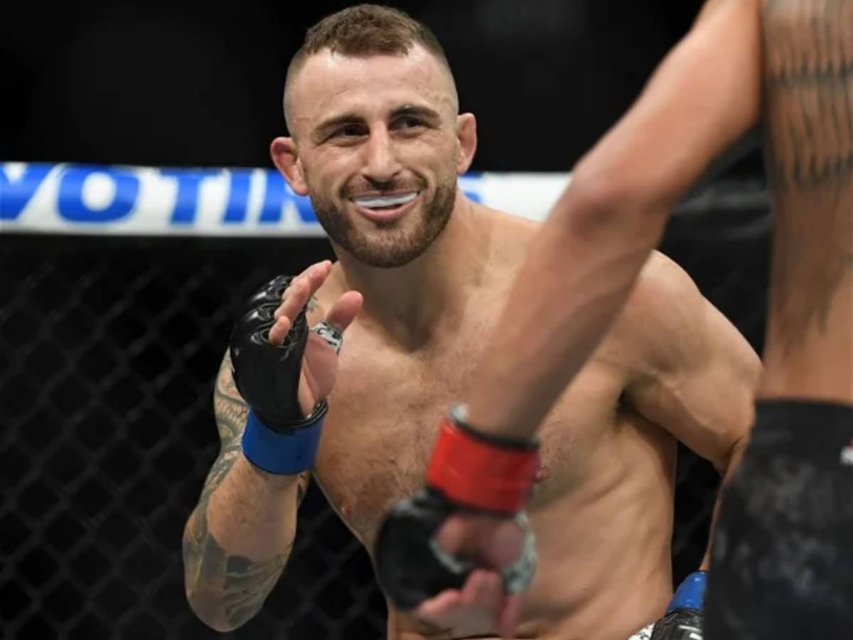 Fans react to Alexander Volkanovski's troll video