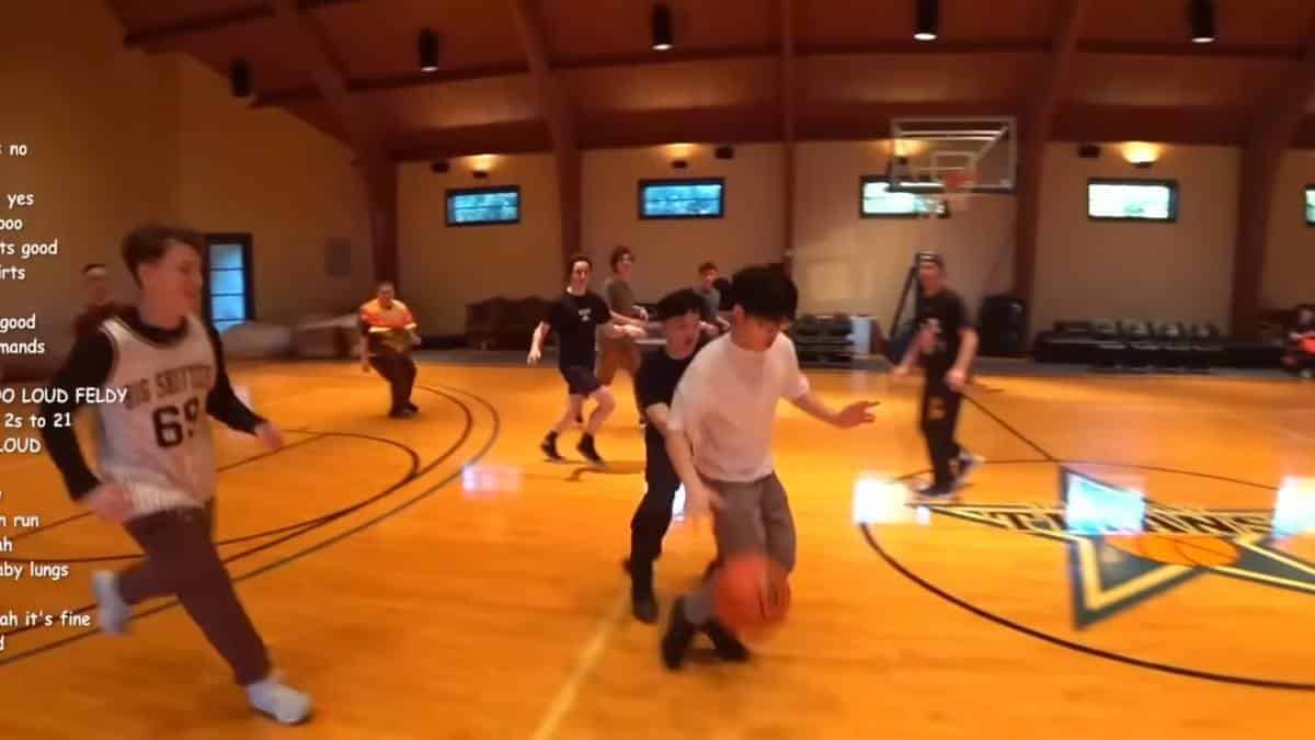 AsianJeff basketball