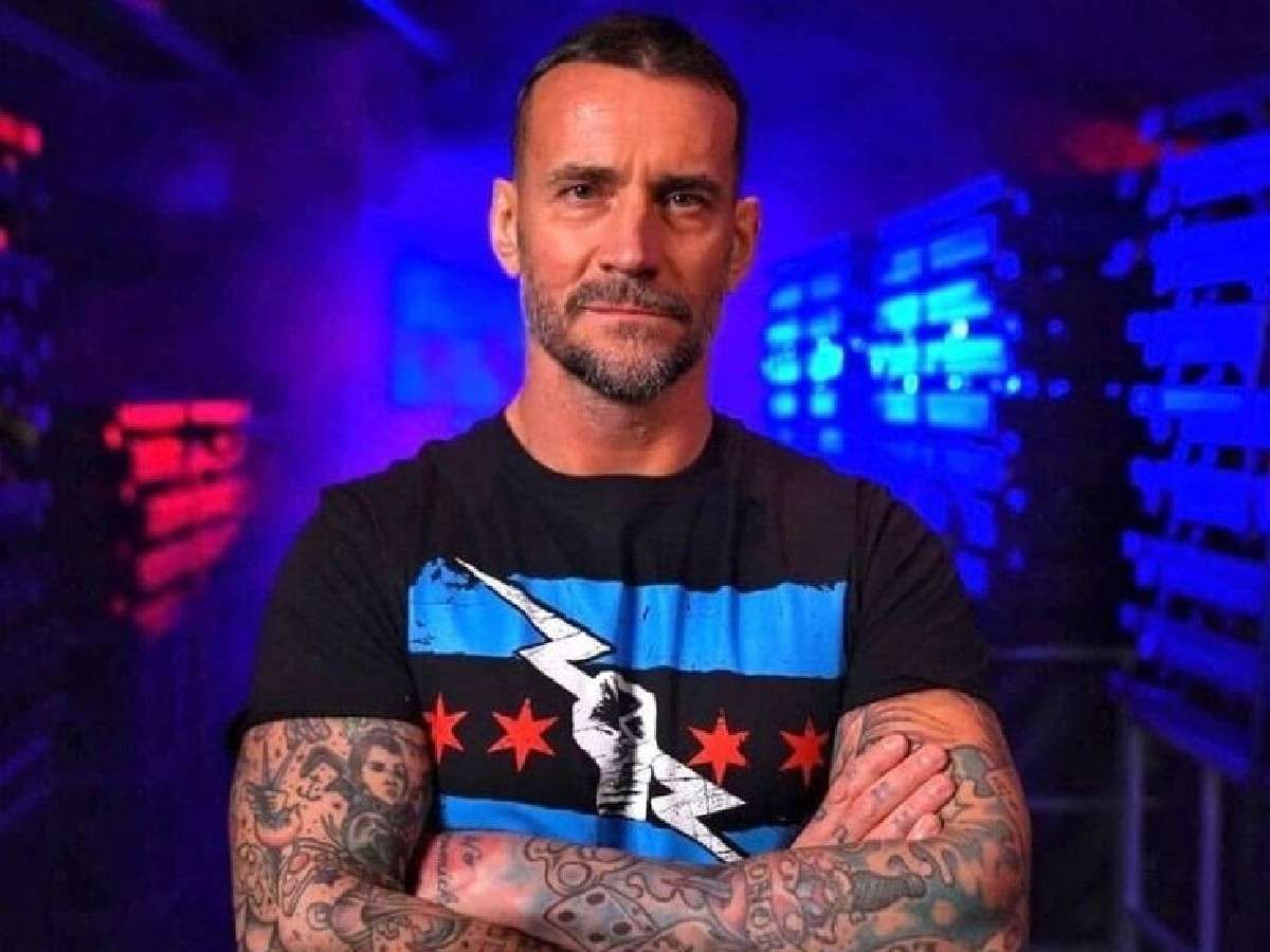 CM Punk spotted mending fences with former WWE Champion backstage