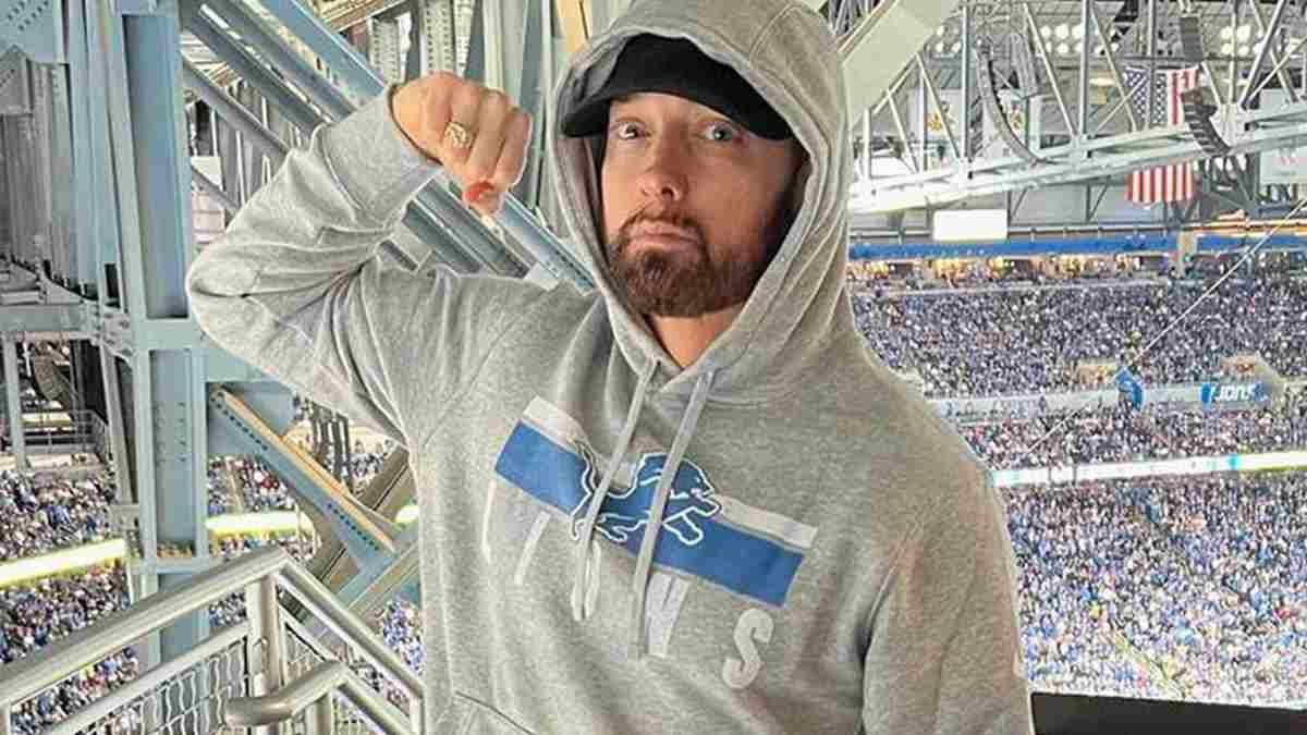 Eminem jokes about recording diss track for OC Ben Johnson had he left Lions amidst declaring love for HC Dan Campbell