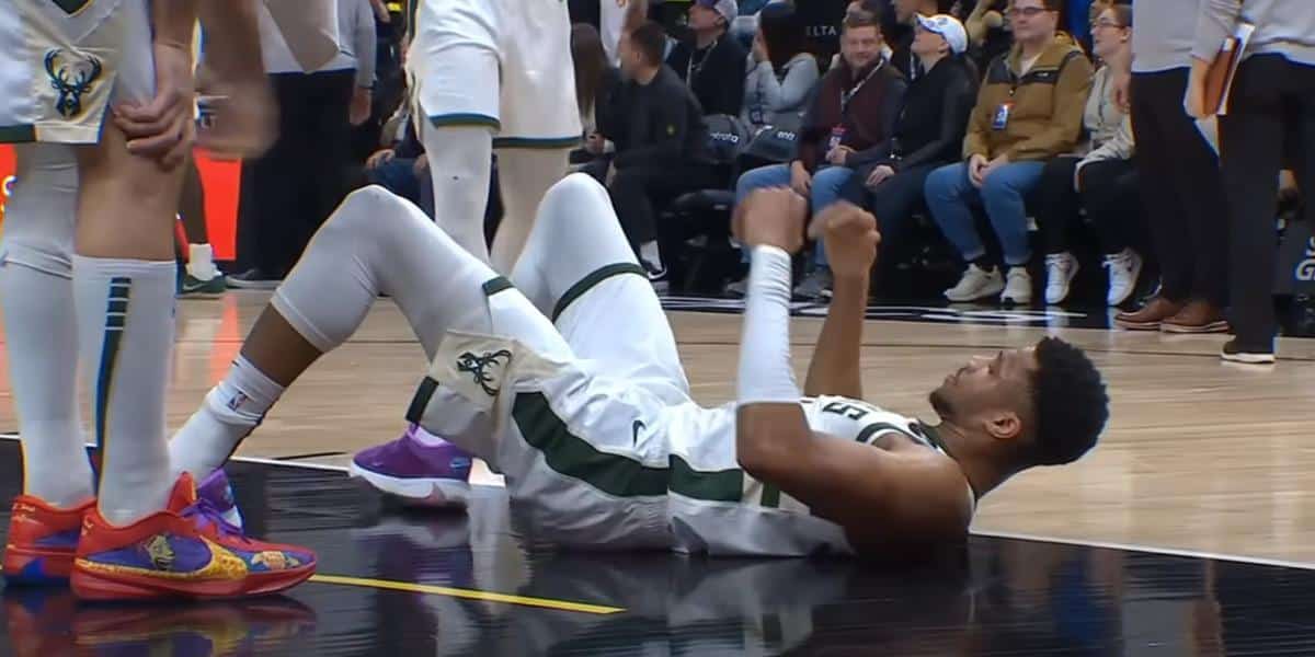 Giannis Antetokounmpo after the foul on him from Collins Sexton (Via Dunkest)