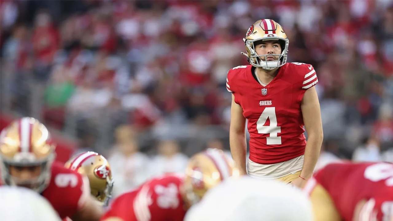 Bears Signing Jake Moody Days After 49ers Waived Him Sparks Wild Reactions on Social Media – “Most Unserious Team in the League”