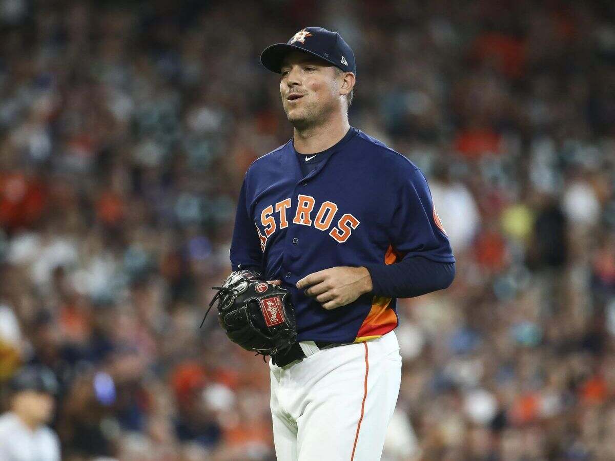 Former Astros pitcher Joe Smith announces RETIREMENT after 16 MLB seasons