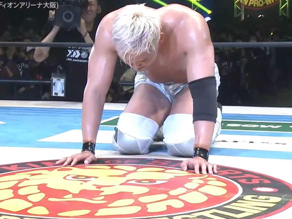 Kazuchika Okada bows down to NJPW