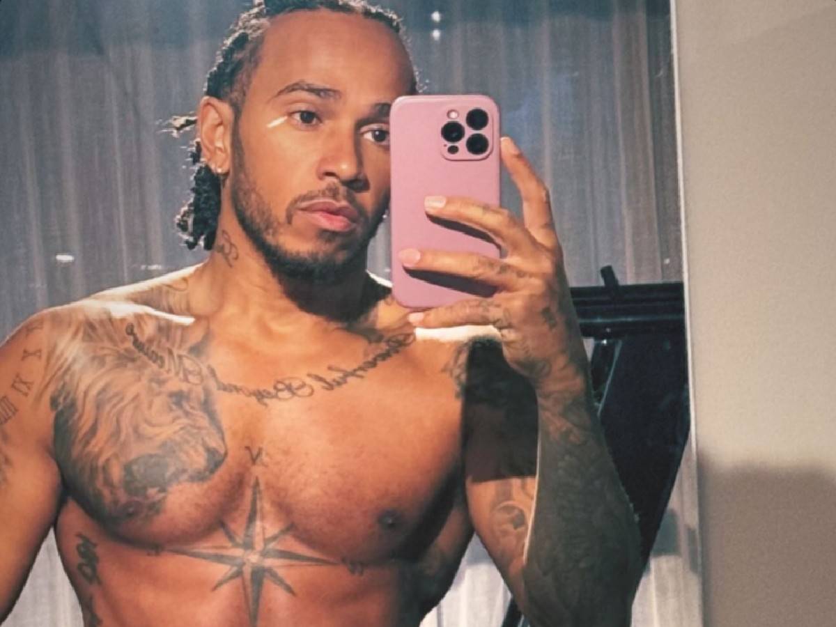 Lewis Hamilton claims ‘he’s ready’ for 2024 by flexing his insane physique