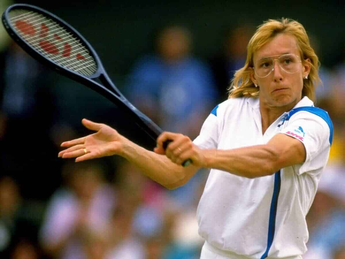 Martina Navratilova has the longest winning streak in women's tennis