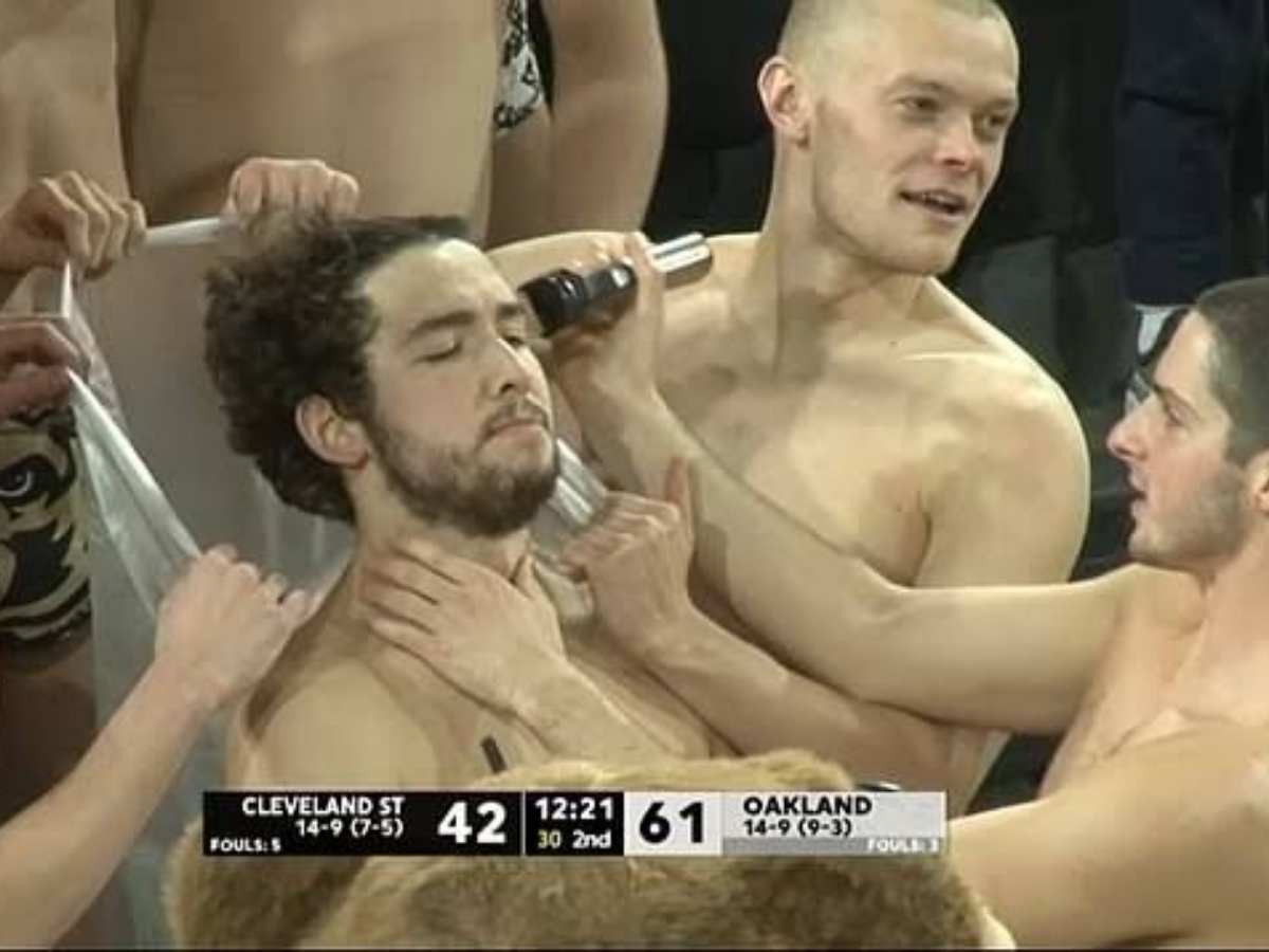 WATCH: “Next game should be his pubes” – Fans start shaving heads as free throw distraction at Oakland vs Cleveland game sending netizens to splits