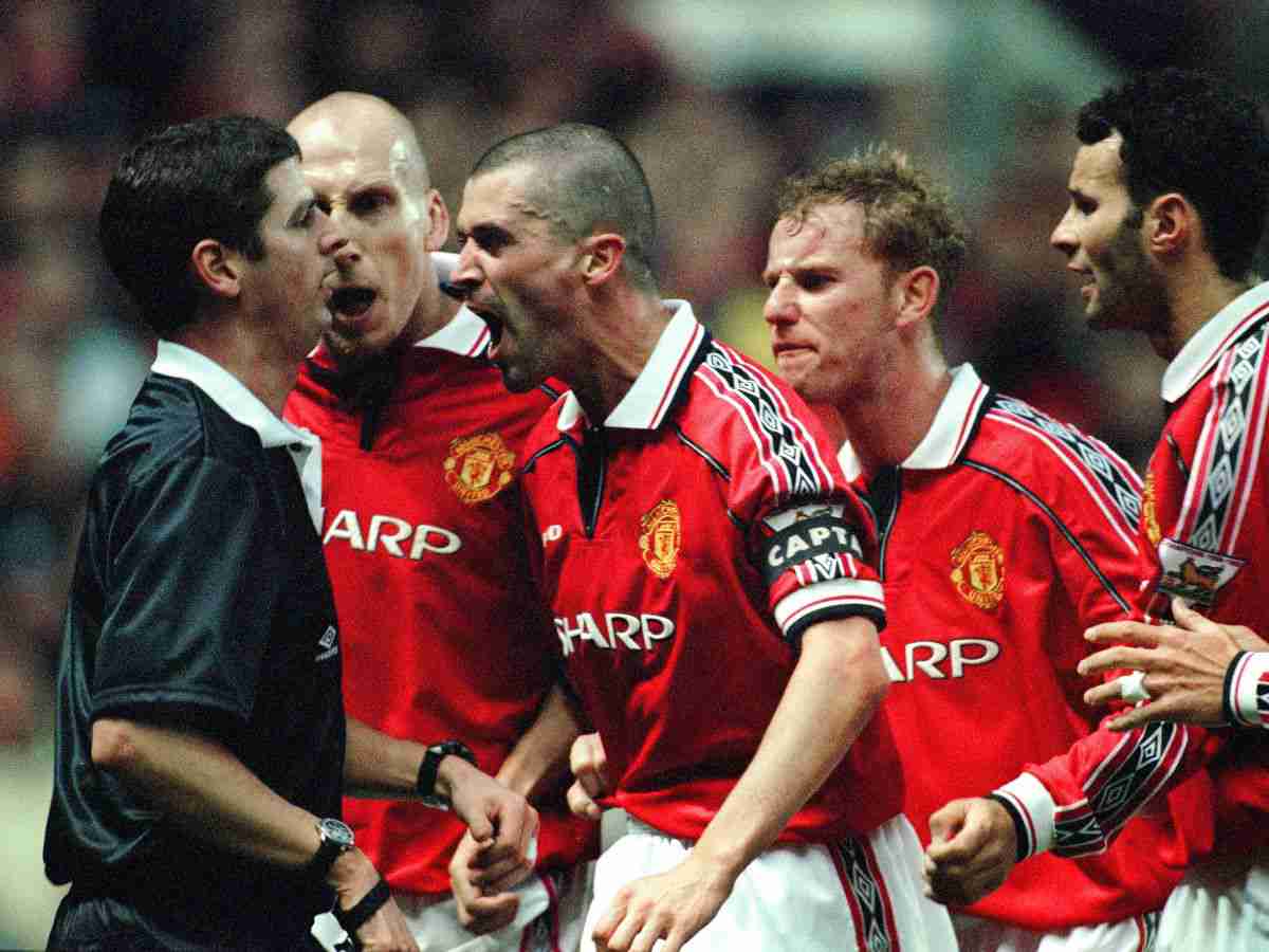 “I was petrified of him ” – Ex-Premier League referee confesses to REVERSING decision ‘out of fear’ of Man United legend Roy Keane