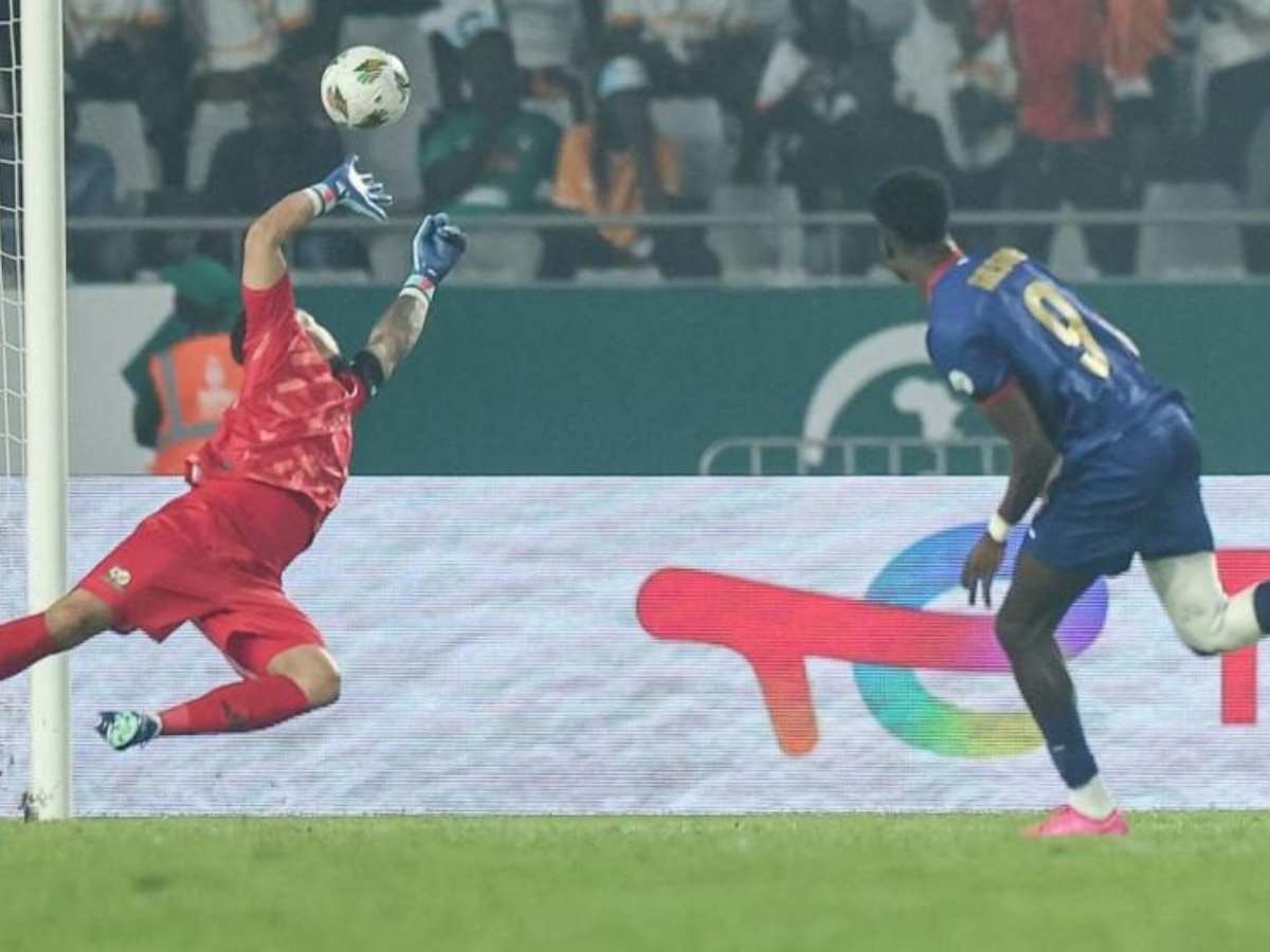 South Africa's Ronwen Williams saves the penalty against Cape Verde