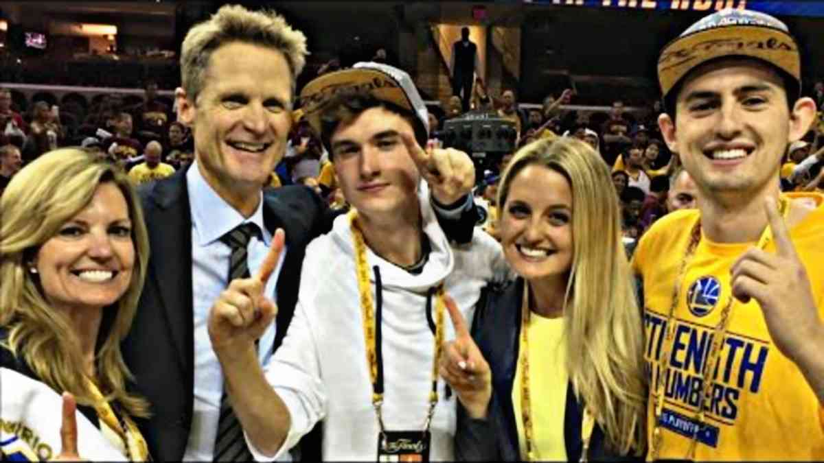 Margot and Steve Kerr with their three children