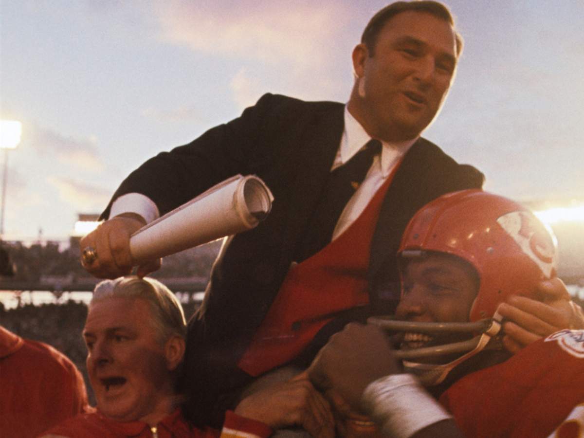 Chiefs celebrate Super Bowl IV win