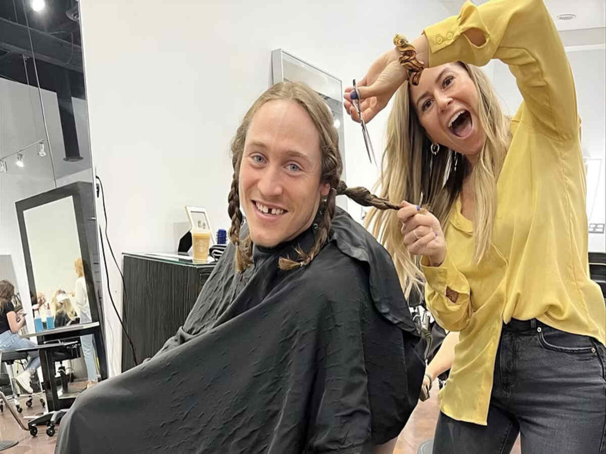 Maple Leafs’ winger Tyler Bertuzzi DONATES hair locks to help cancer suffering children