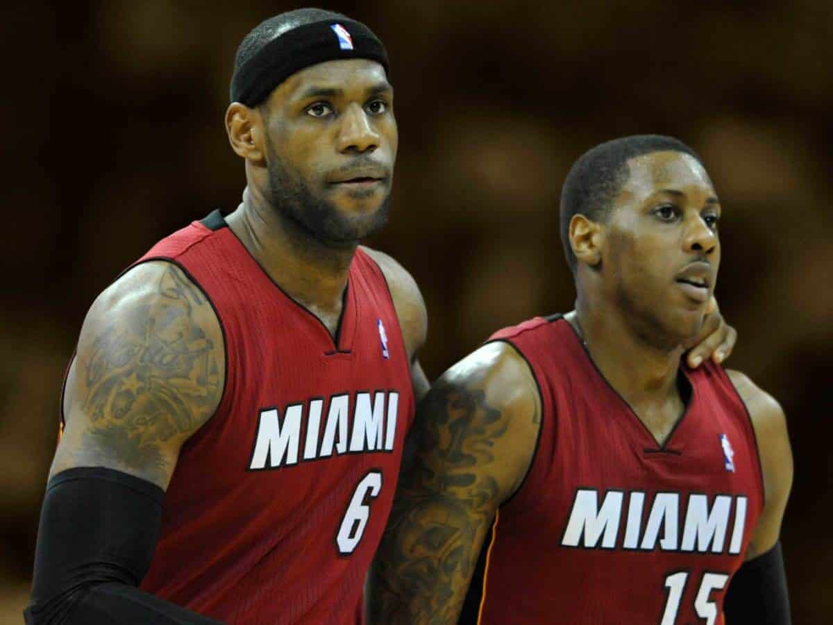 LeBron James and Mario Chalmers for the Miami Heat (Via Basketball Network)
