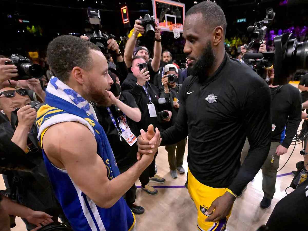 Stephen Curry and LeBron James after their matchup (Via The Guardian)