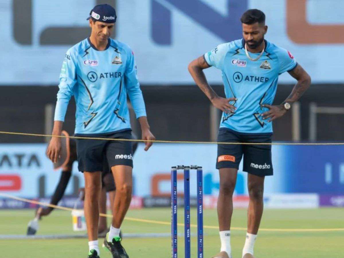 Ashish Nehra and Hardik Pandya