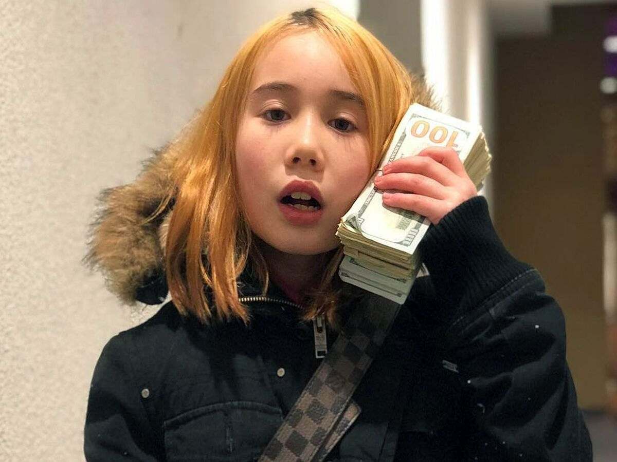 “Genuinely scary,” 16-year-old YouTuber and singer Lil Tay says the new generation of boys is ‘doomed’ 