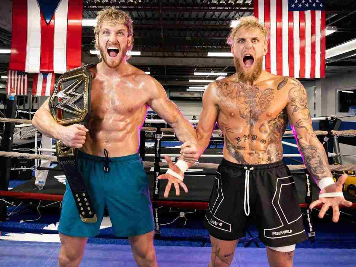 Logan Paul (L) - Jake Paul (R)