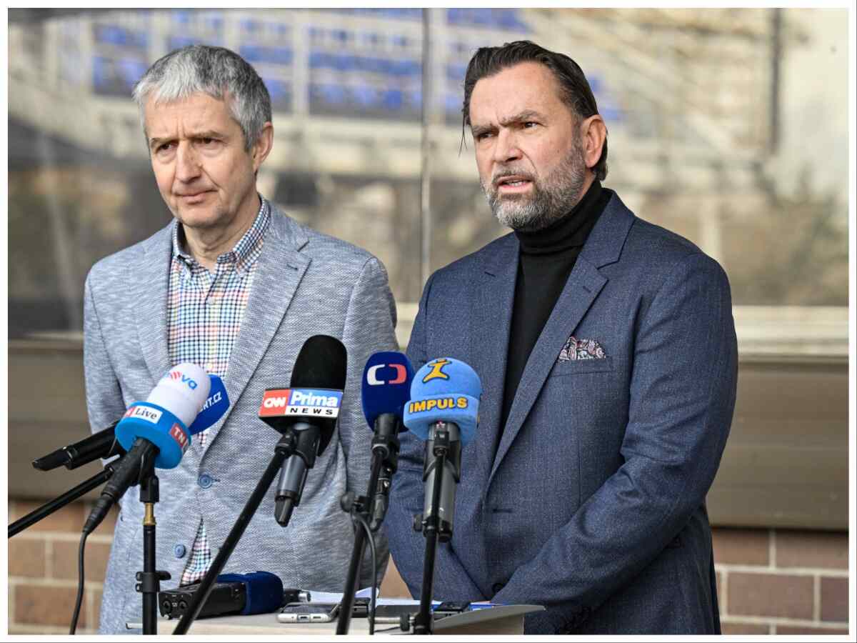 Sports director Jan Stoces (right) will temporarily lead the Czech Tennis Association (CTS) instead of its president Ivo Kaderka, who has been in custody since February 29, 2024, the CTS executive committee and CTS representatives announced at a meeting with journalists in Prague, Czech Republic, on March 1, 2024.