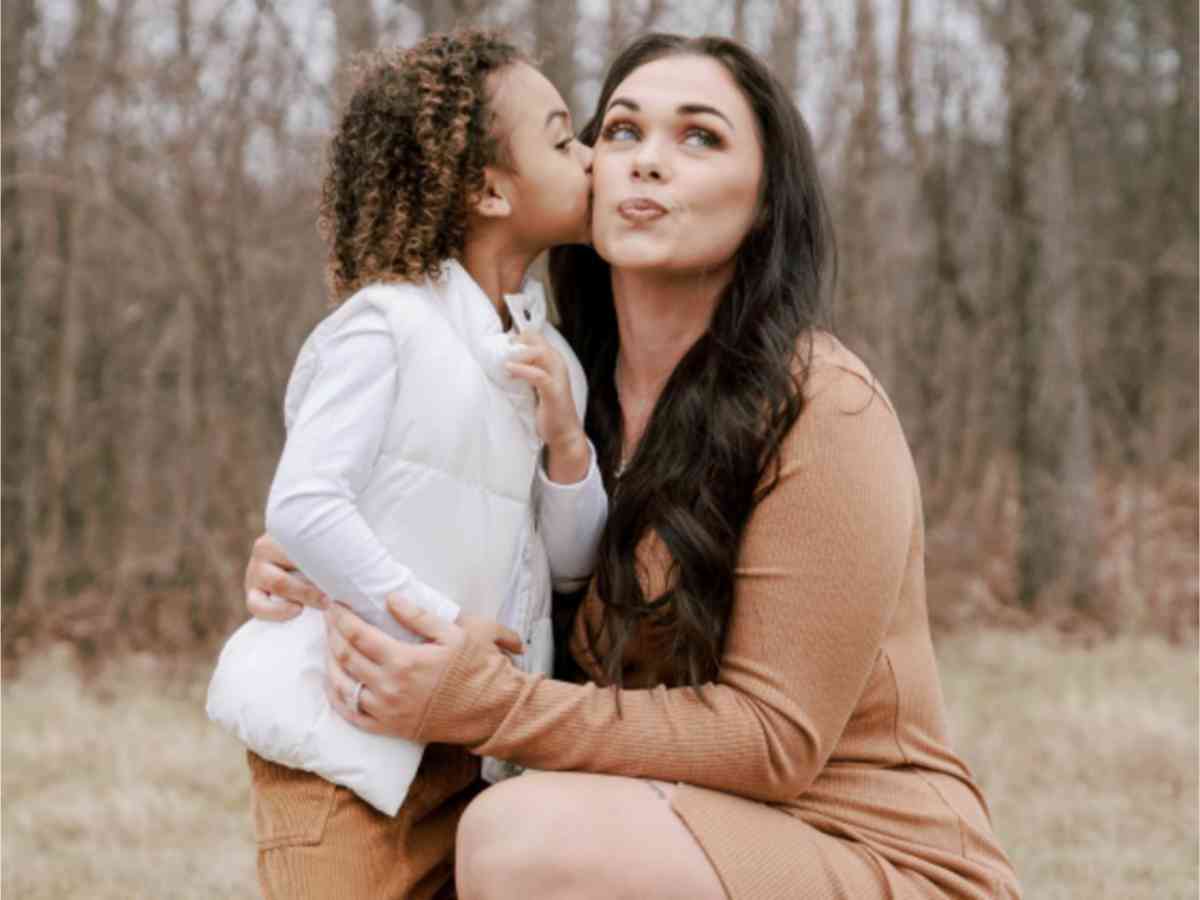 Kayla Leonard with her daughter Mia