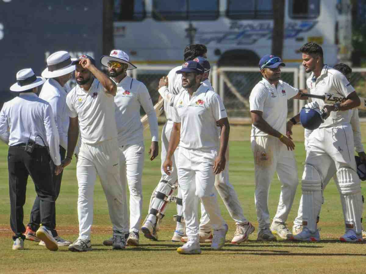 “People like these getting 85 lakhs or 1 crore,” ex-India cricketer FUMES after coach blames captain for defeat