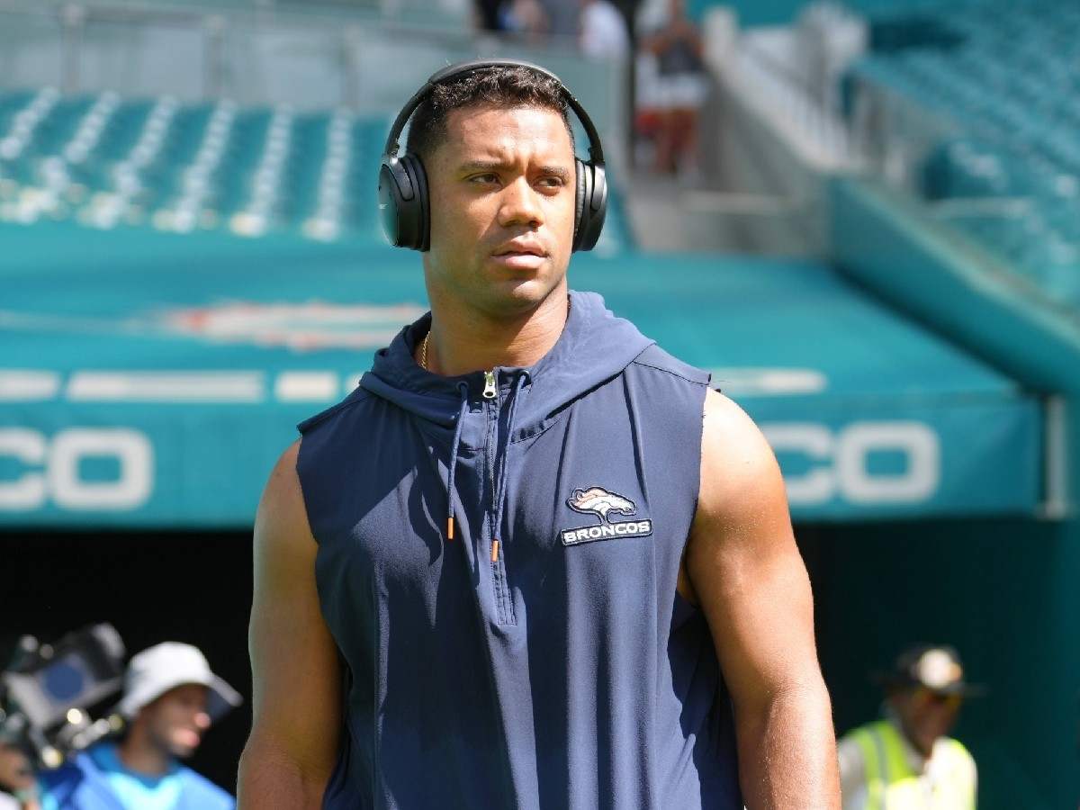 "This is how you handle another QB coming in" - Russell Wilson wholeheartedly welcomes Justin Fields to Steelers, fans appreciate his gesture