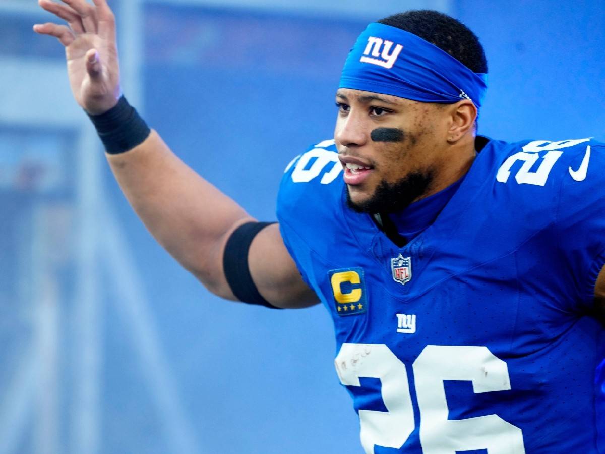 ExGiants RB Saquon Barkley signs a 37.75 million contract with the Eagles