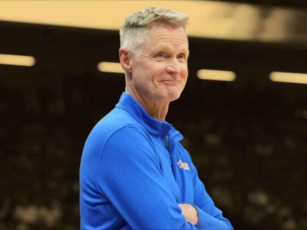 Head coach Steve Kerr