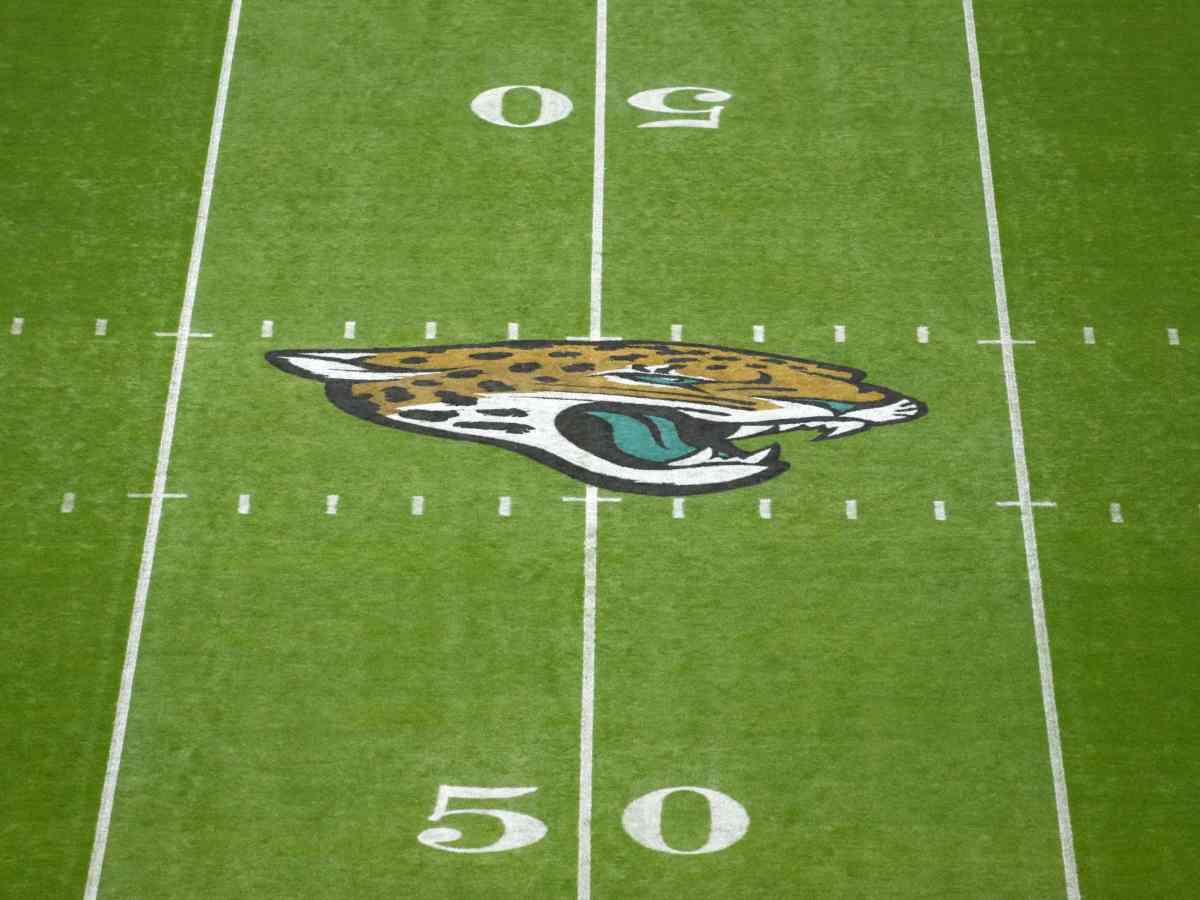 Former Jaguars employee allegedly spent millions on luxuries from stolen money, including Tiger Woods’ putter and private jets