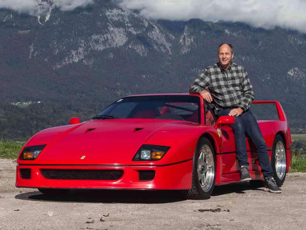 Gerhard Berger's Ferrari F40 (via RetroMotor).