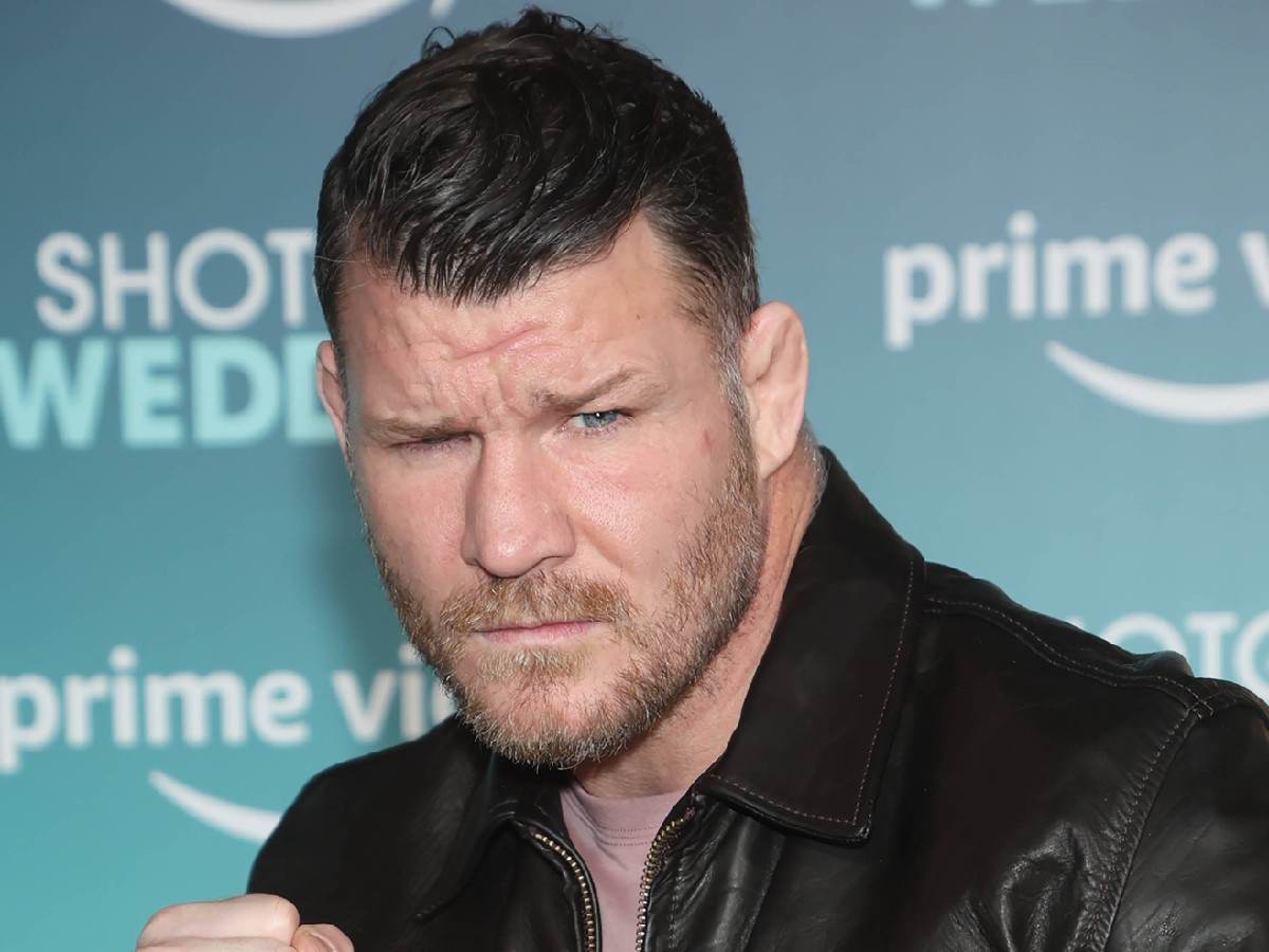 Fight fans reacted to Michael Bisping's unwitting commentary