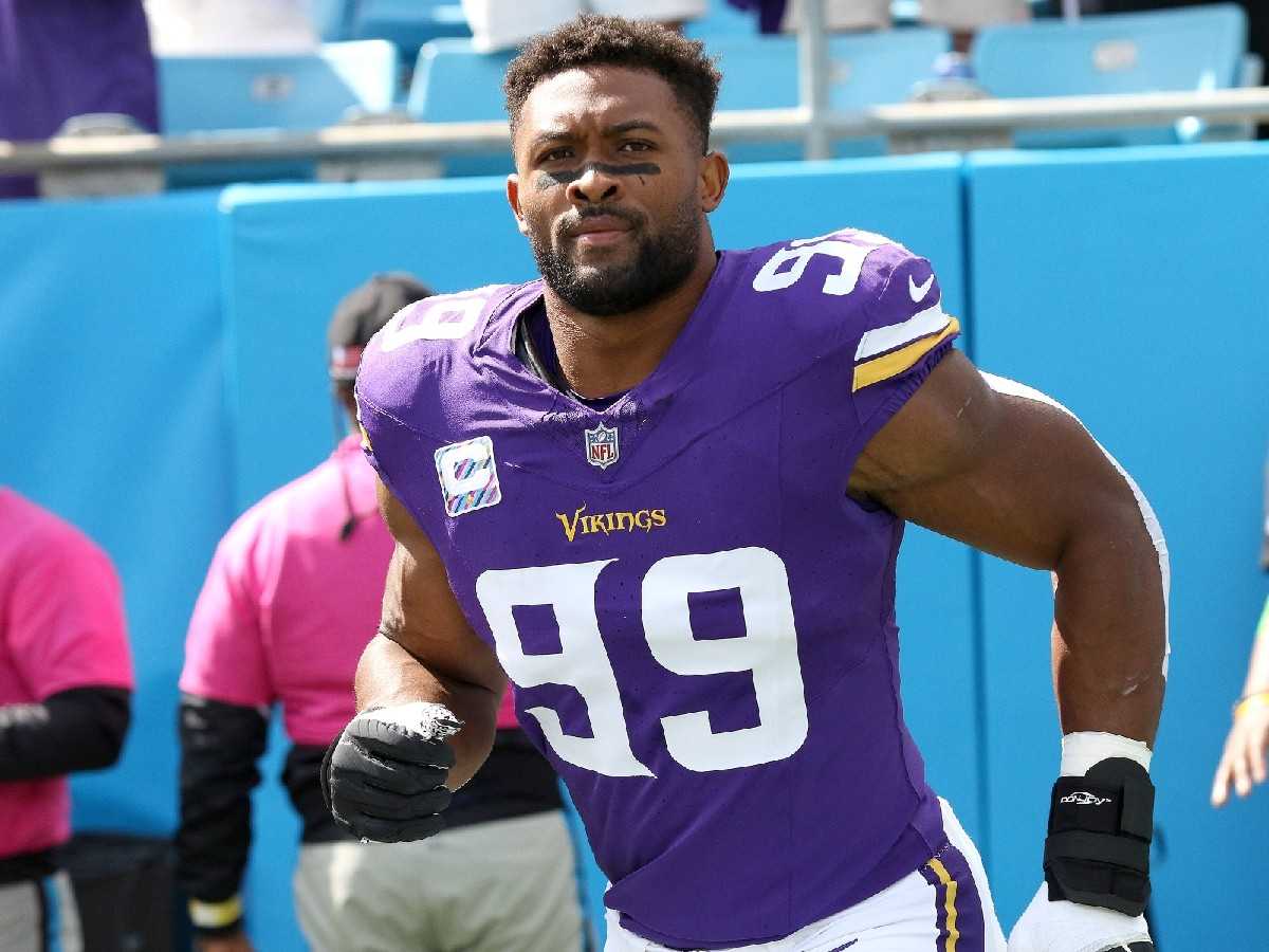 Top 5 NFL free agents to target in the offseason featuring Chirs Jones and Danielle Hunter