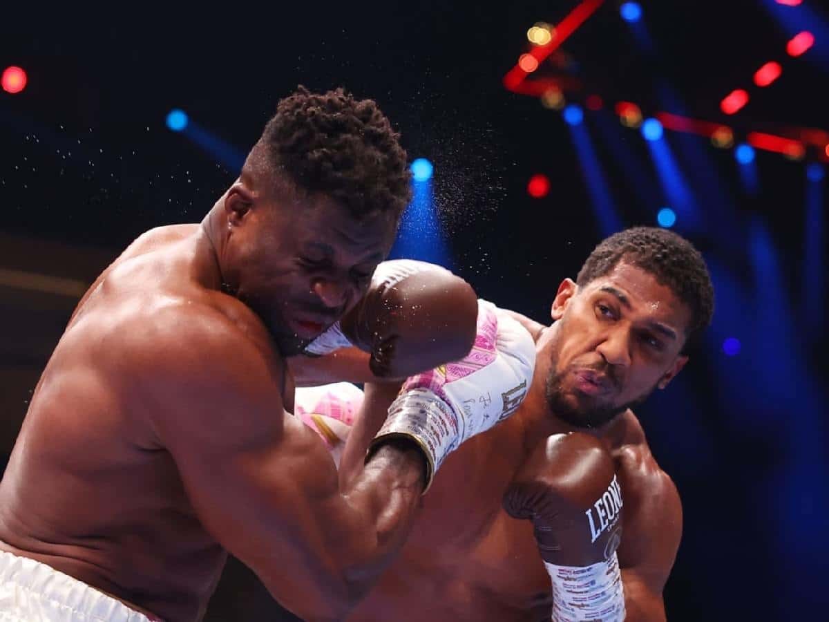 Anthony Joshua floors Francis Ngannou in the second round