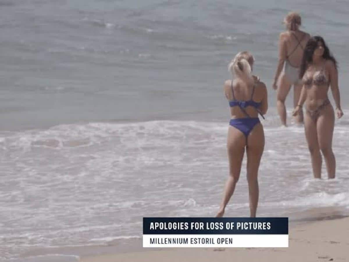 Women in bikinis as Estoril Open apologize for mix-up 