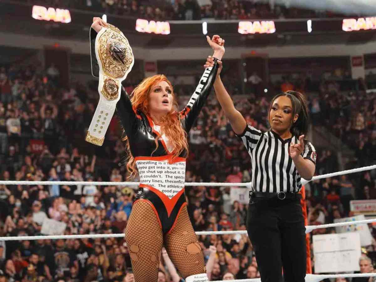 “Who don’t have any flaws?” WWE Hall of Famer defends WWE’s decision to crown Becky Lynch as new Women’s World Champion on Raw