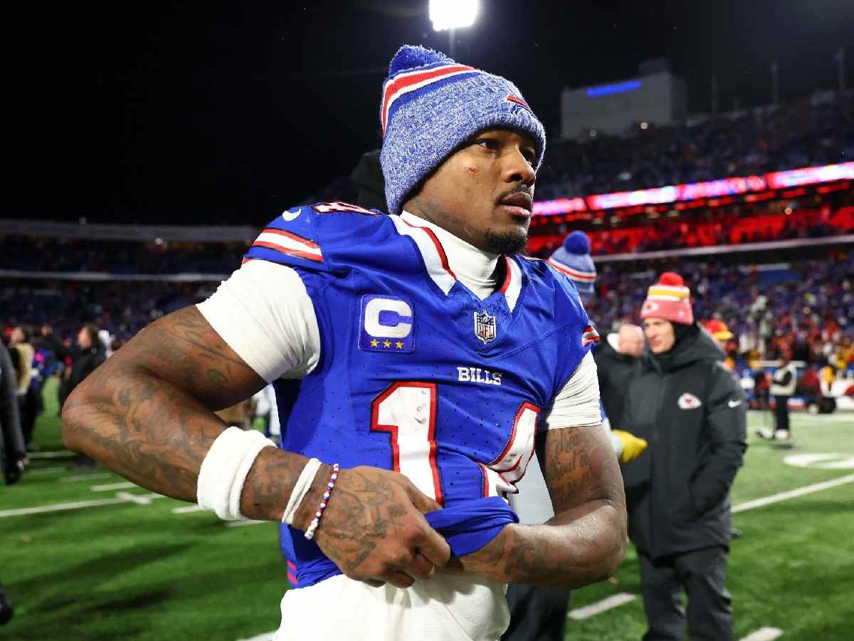 Stefon Diggs bizarrely likes a tweet saying Bills have the ‘worst fanbase’ in NFL following his ‘salty’ Buffalo exit