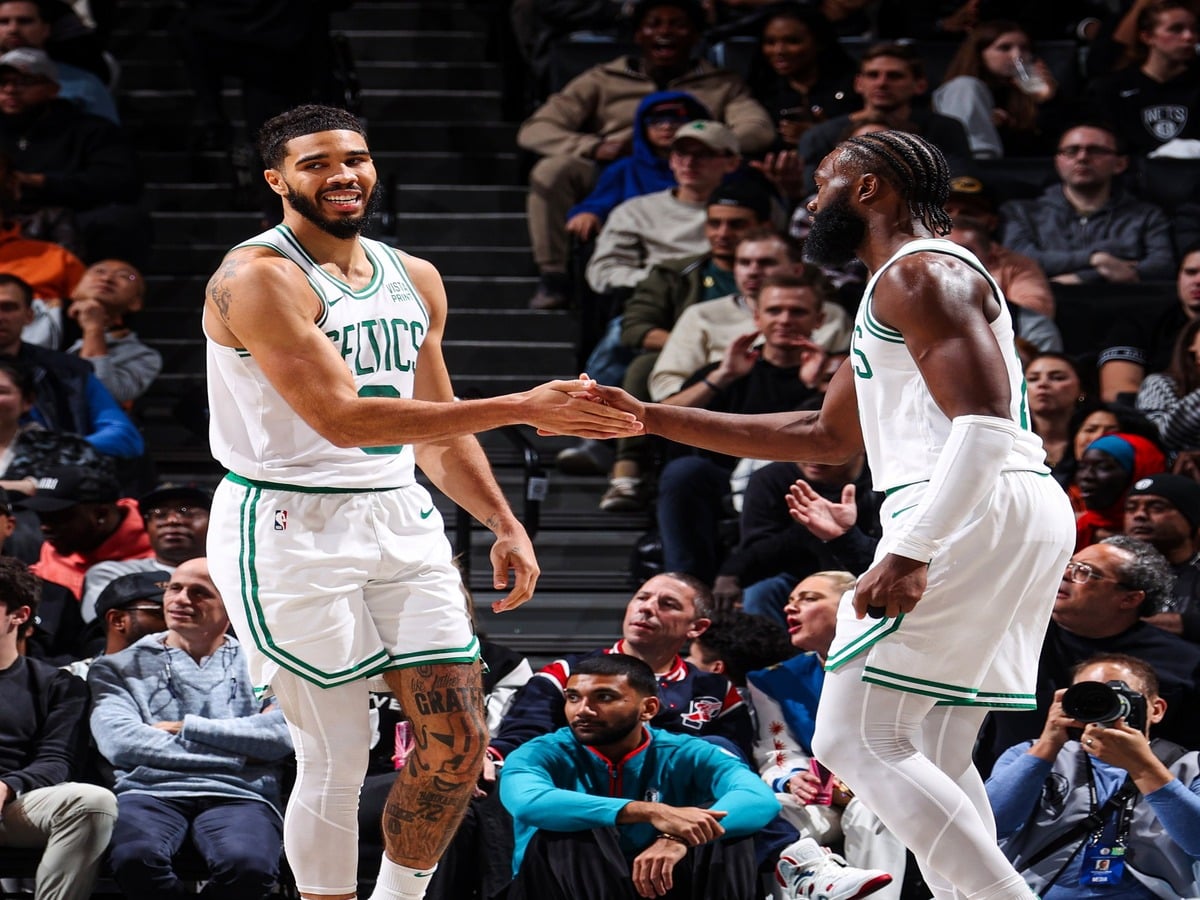 “Ain’t nothing like Sunday a** whipping” – NBA fans go wild as Celtics HUMILIATE Jimmy Butler-less Miami Heat in playoffs