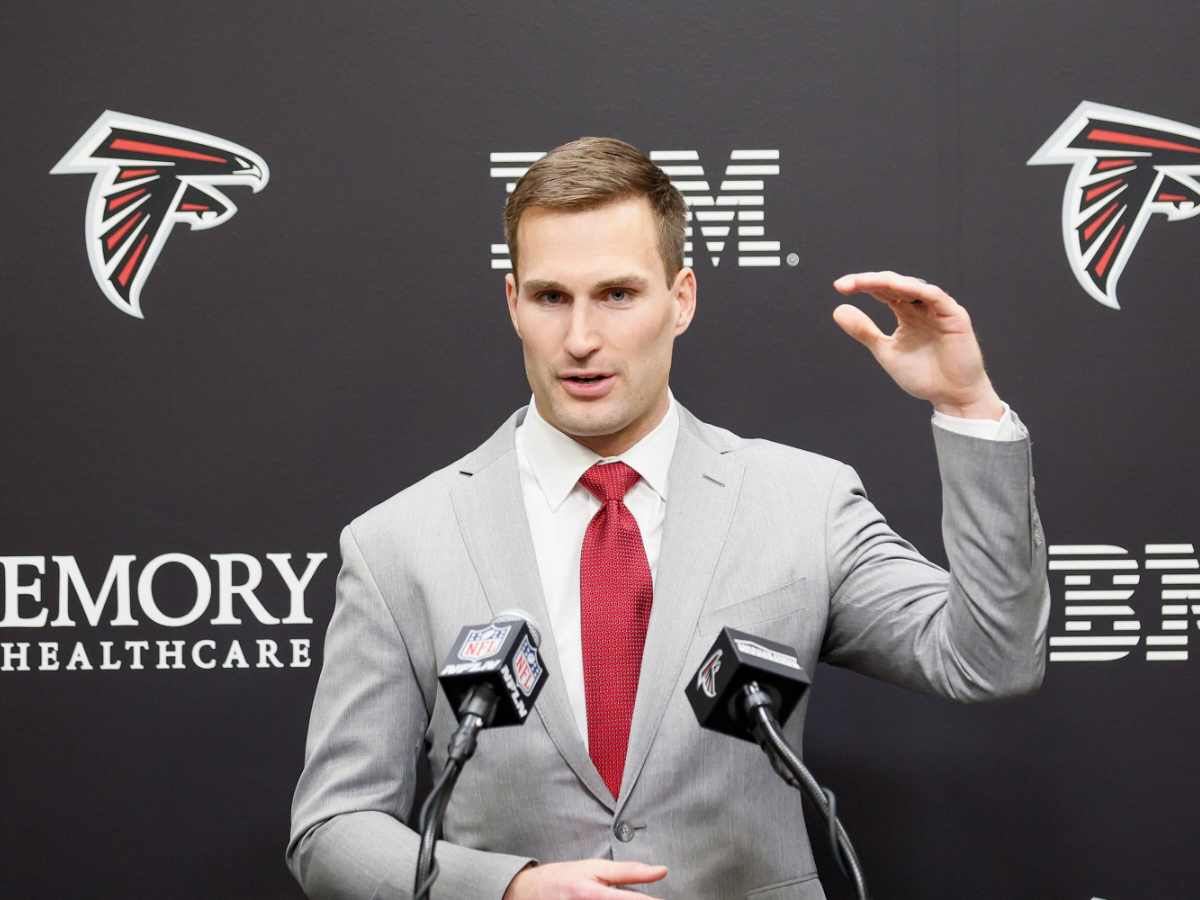 Kirk Cousins signed a 4-year $180 million contract with the Atlanta Falcons