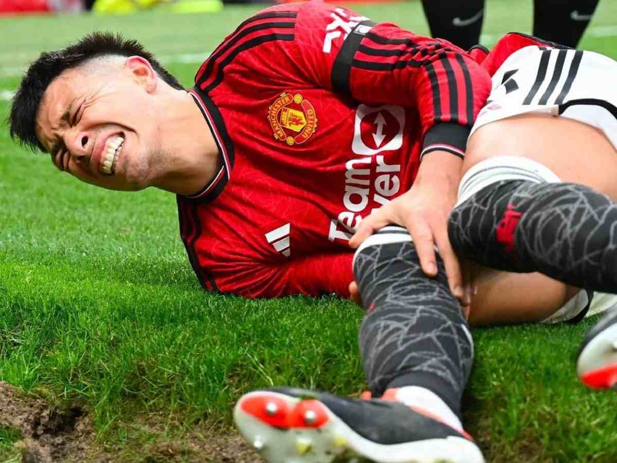 “Bro has never been the same since that Salah dribble”- Lisandro Martinez once again getting injured in training doesn’t sit well with Manchester United fans on social media