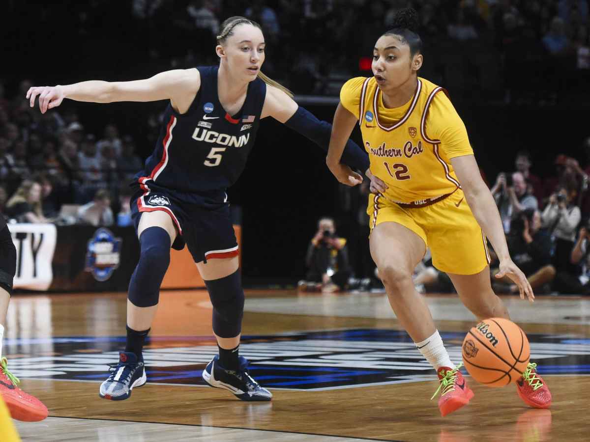 Paige Bueckers and Juju Watkins are part of the golden generation of college women's basketball players