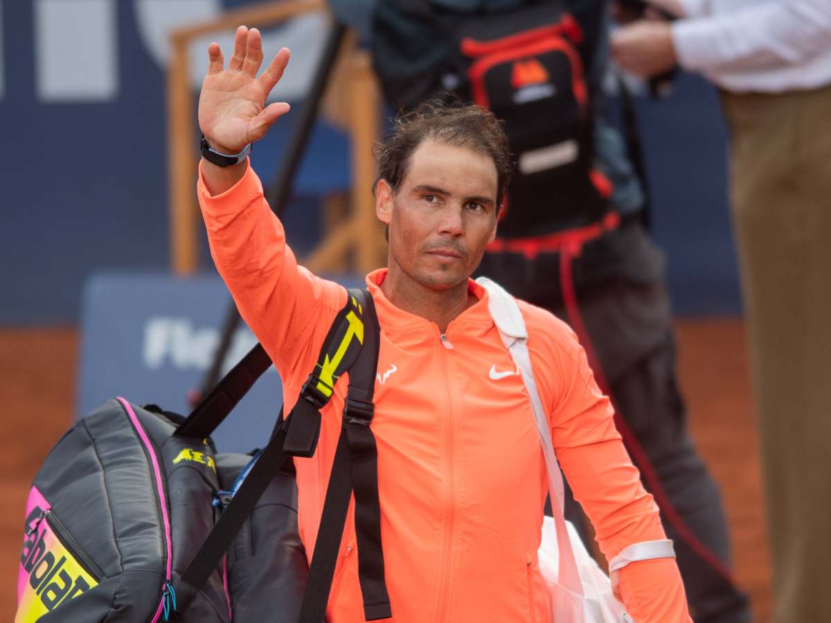 WATCH: Rafael Nadal greeted like a king as he steps on Madrid court for R3 matchup against Pedro Cachin