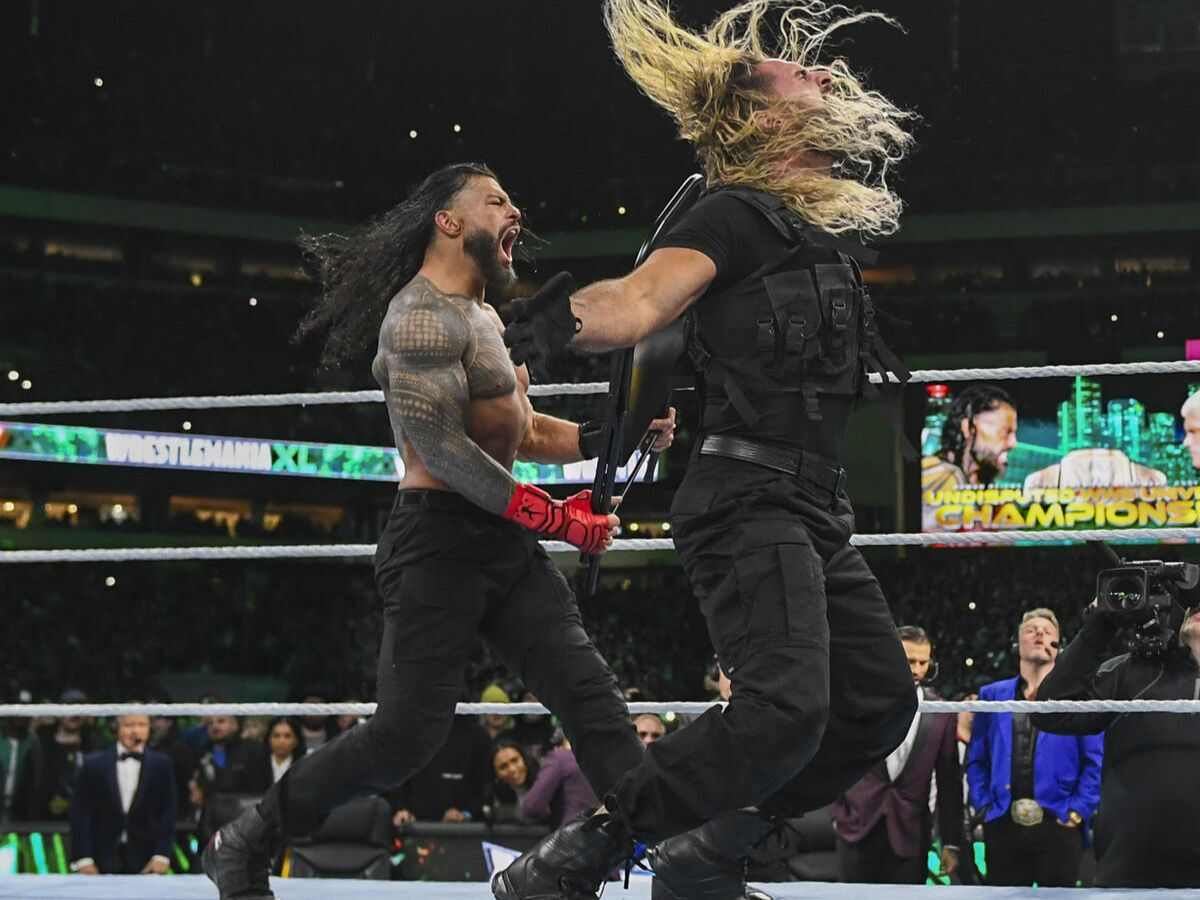 Roman Reigns and Seth Rollins