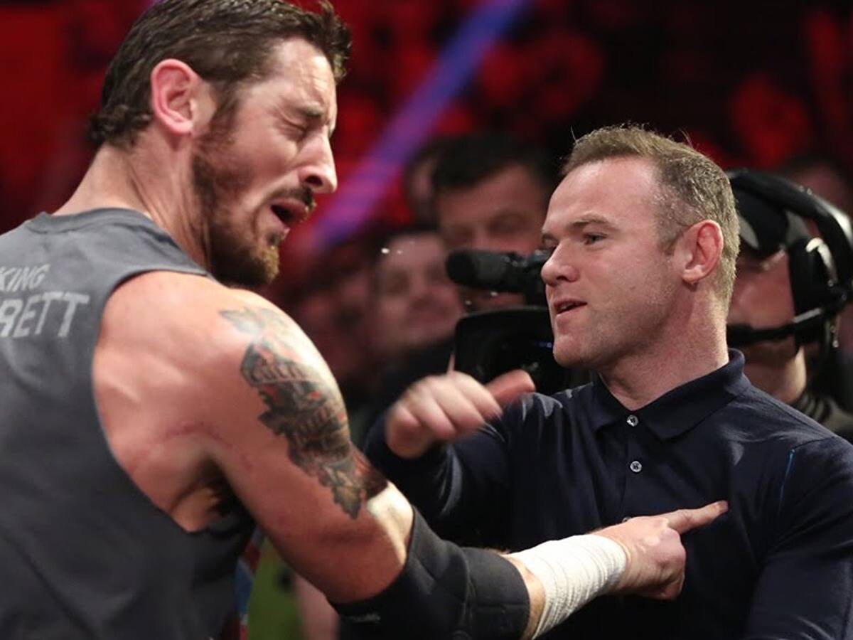 Wayne Rooney slapping Wade Barrett