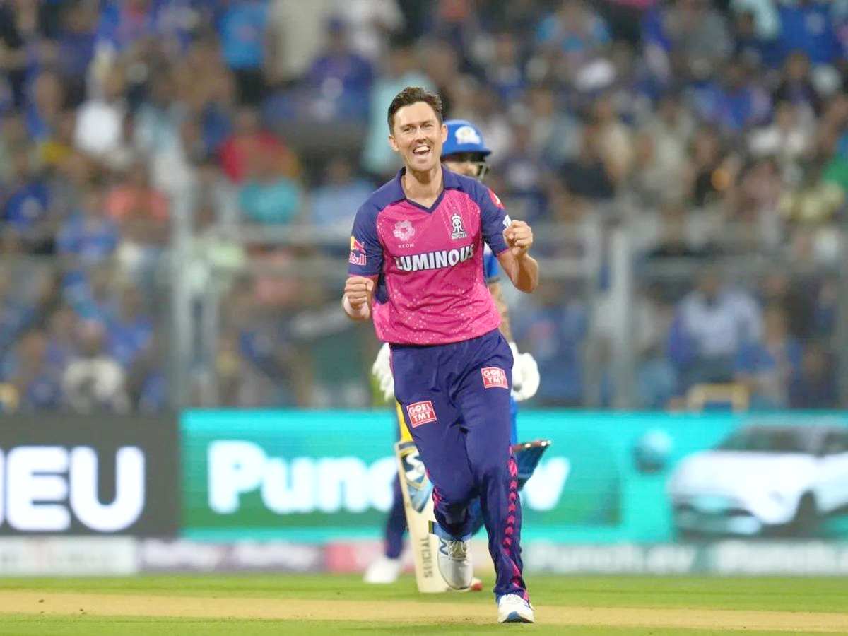 “No interest for them to play under Hardik”- Fans laugh out loud as Trent Boult removes three Mumbai Indians batters for golden DUCKS